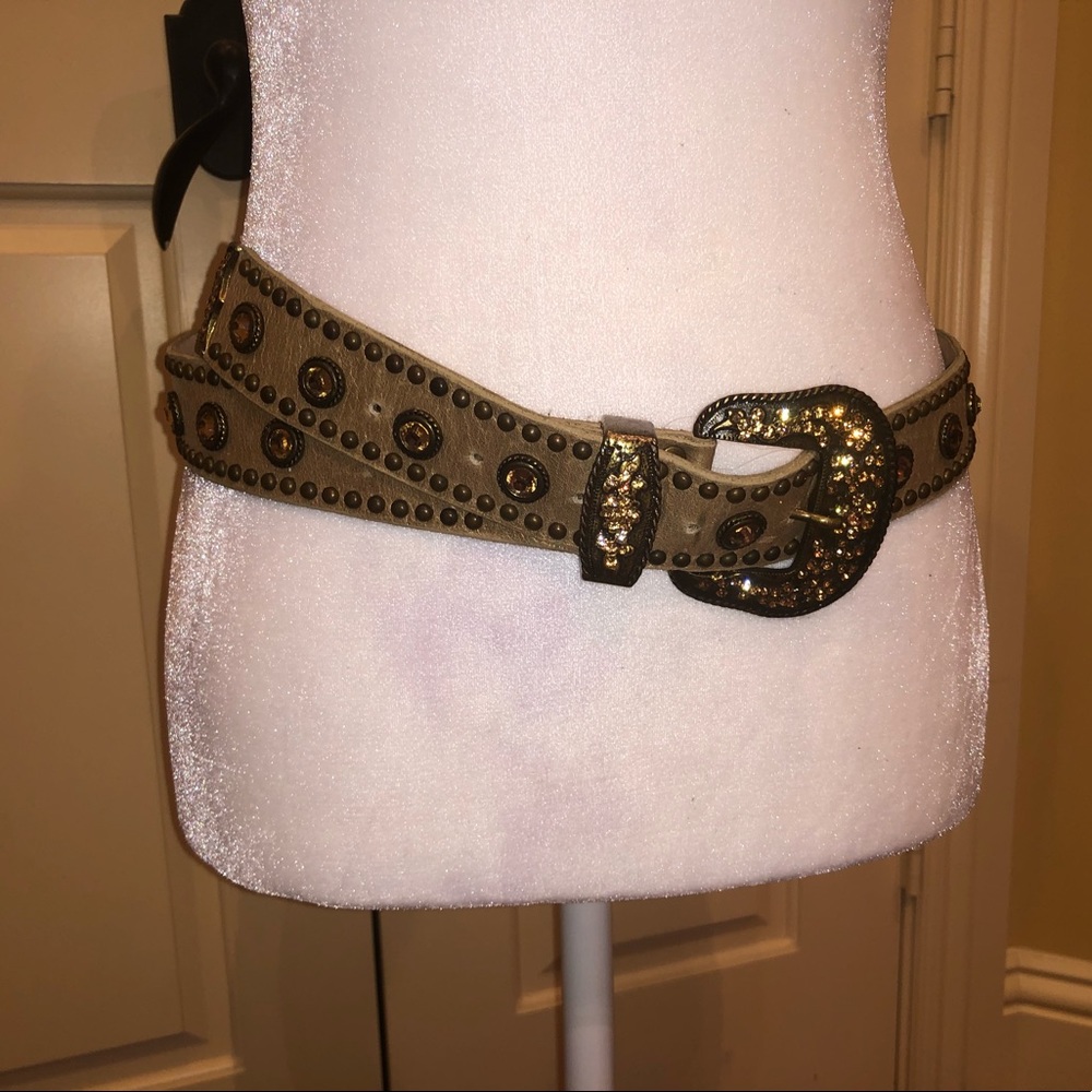 Leatherock belt